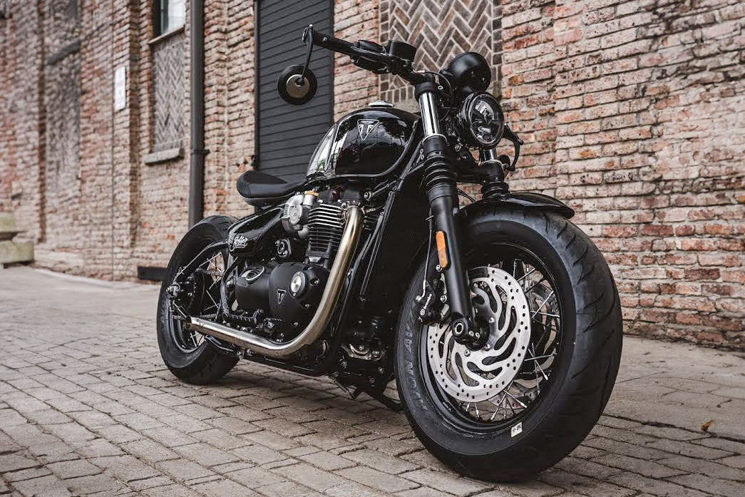 Triumph Bobber (Pre 2025) Drag Pipes Long slip-ons – Hitchcox