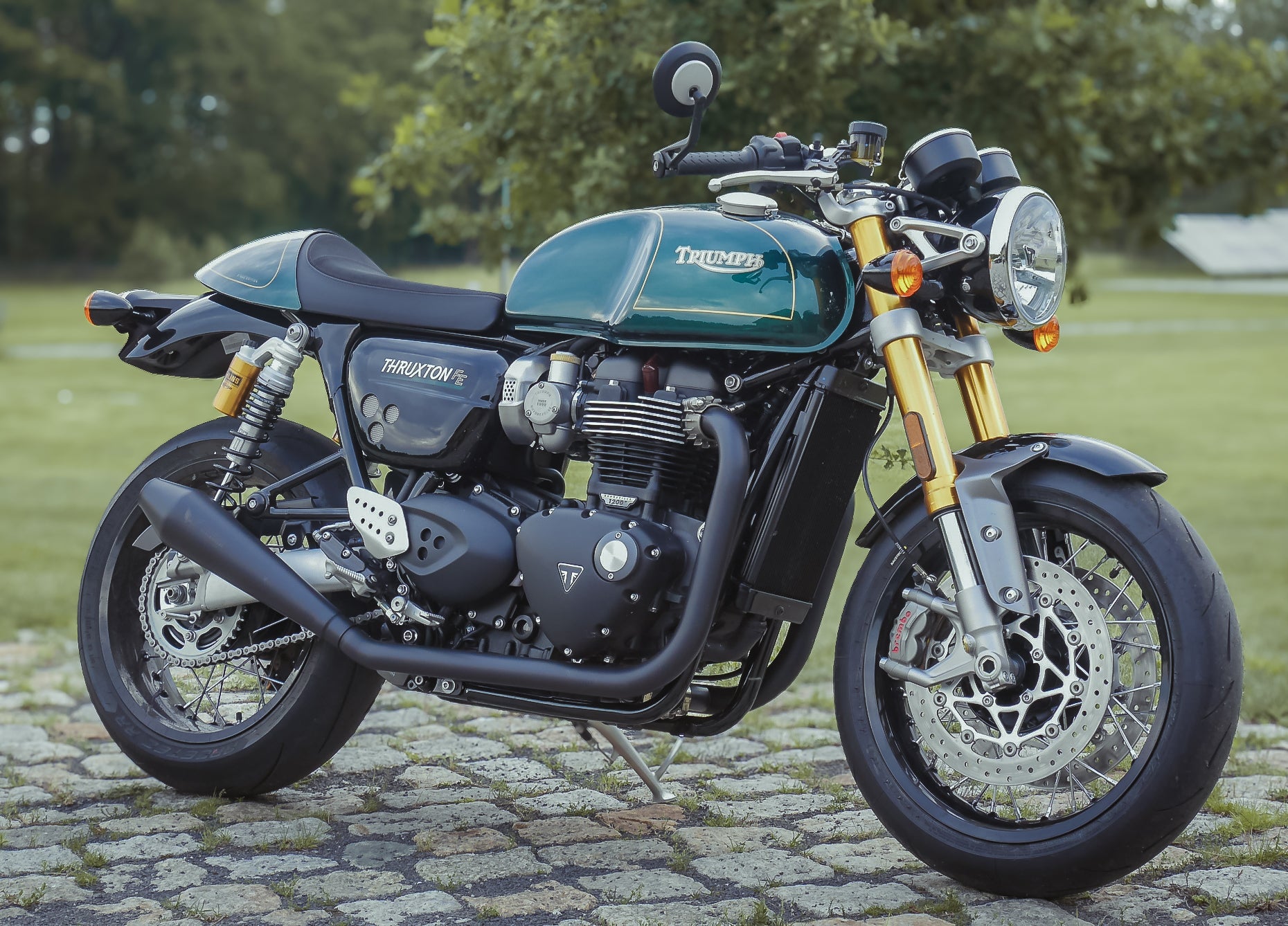 Triumph Thruxton 1200 (R/RS)- Full system (Cone) – Hitchcox